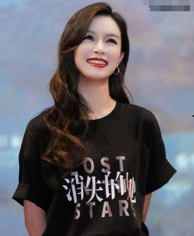 爆料文咏珊视频,揭秘明星背后的真实生活 第1张 爆料文咏珊视频,揭秘明星背后的真实生活 第1张